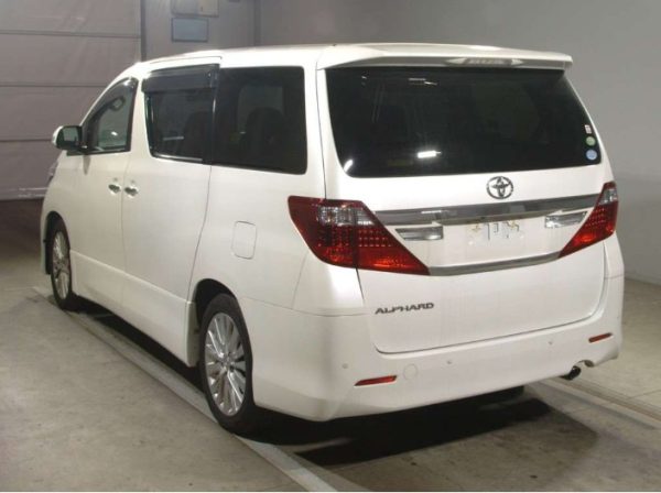 Toyota Alphard Pearl White - Image 2