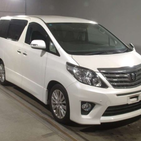 Toyota Alphard Pearl White
