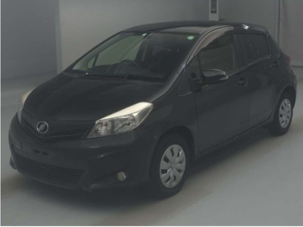 Toyota Vitz Black - Image 6