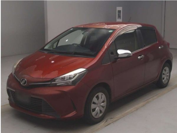 Toyota Vitz Maroon - Image 6