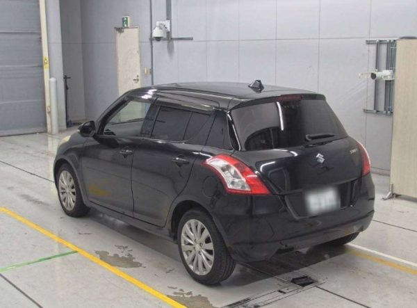 Suzuki Swift - Image 6