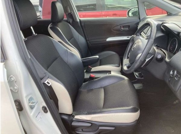 Toyota Wish White - Image 5