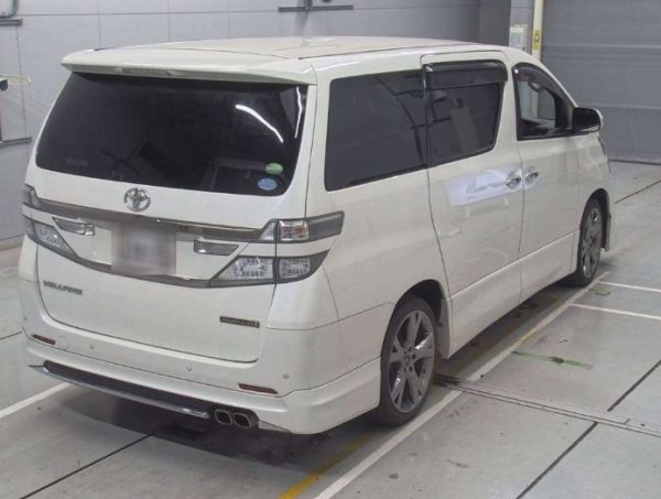 Toyota Vellfire White - Image 2