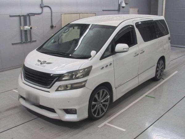 Toyota Vellfire Pearl White - Image 3